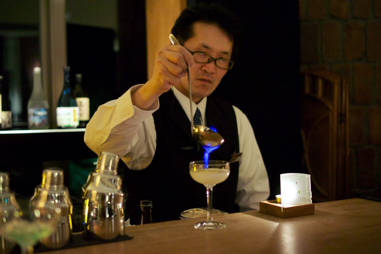 フラノ寶亭留（富良野市）No.3 グラスバー（Glass Bar）