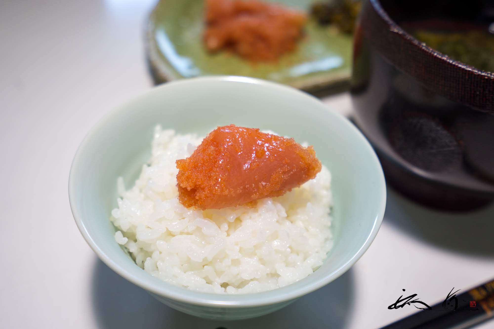 新米ごはんを辛子めんたいこでいただく至福の秋