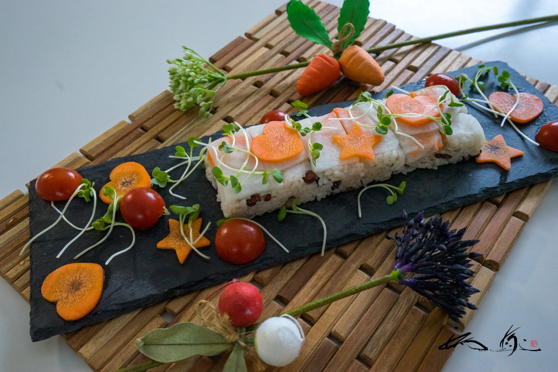 ベジスシ（VEGESUSHI）小豆ごはんと大根＆人参の甘酢漬け寿司を味わう【No.04】noboikuクッキング
