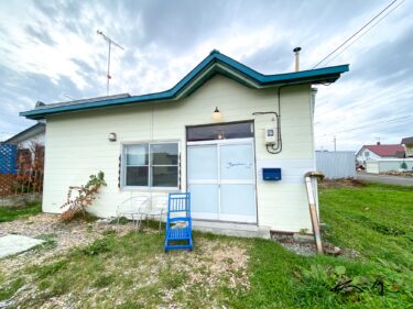 ヨナタン（Jonathan・下川町）海外の雑貨・駄菓子・玩具・文房具・絵本などなどが勢揃い